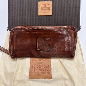 Campomaggi Leather Zip Around Wallet